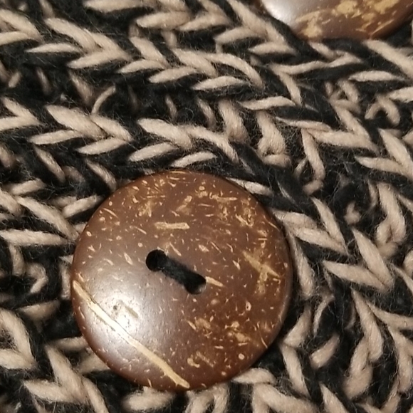 R fashion Apparel Fashion Scarf - Picture 5 of 10